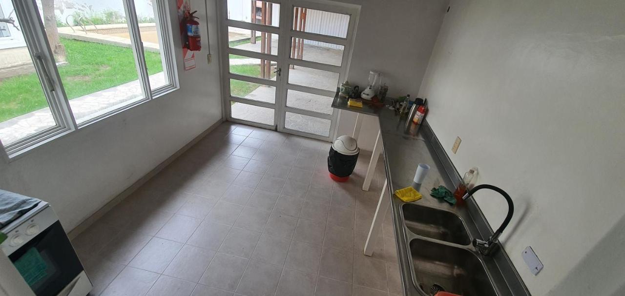La Veleta Hotel Puerto Madryn Kültér fotó